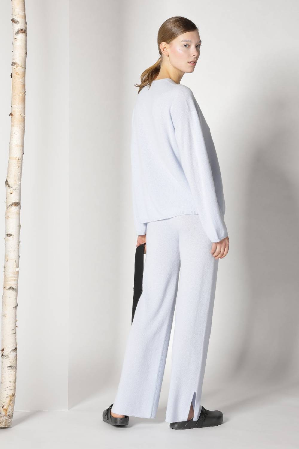 Sminfinity pure V jumper + pure slitted pants Vatertagsangebot