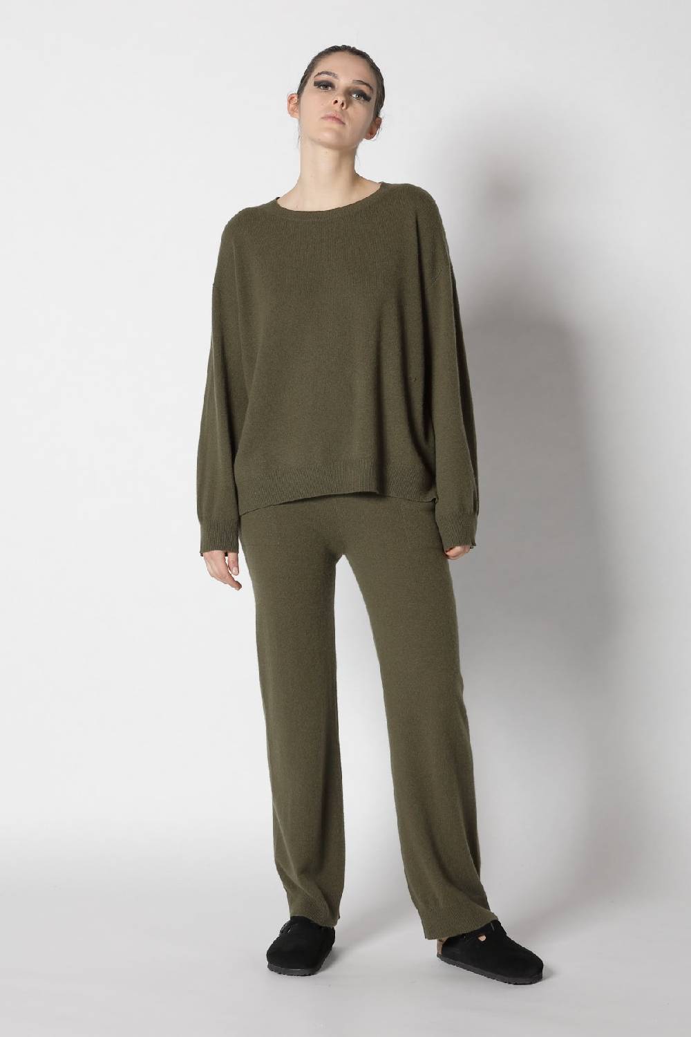 Sminfinity chunky turtle flap + infinite crew jumper + infinite palazzo pants Saisonale Angebote