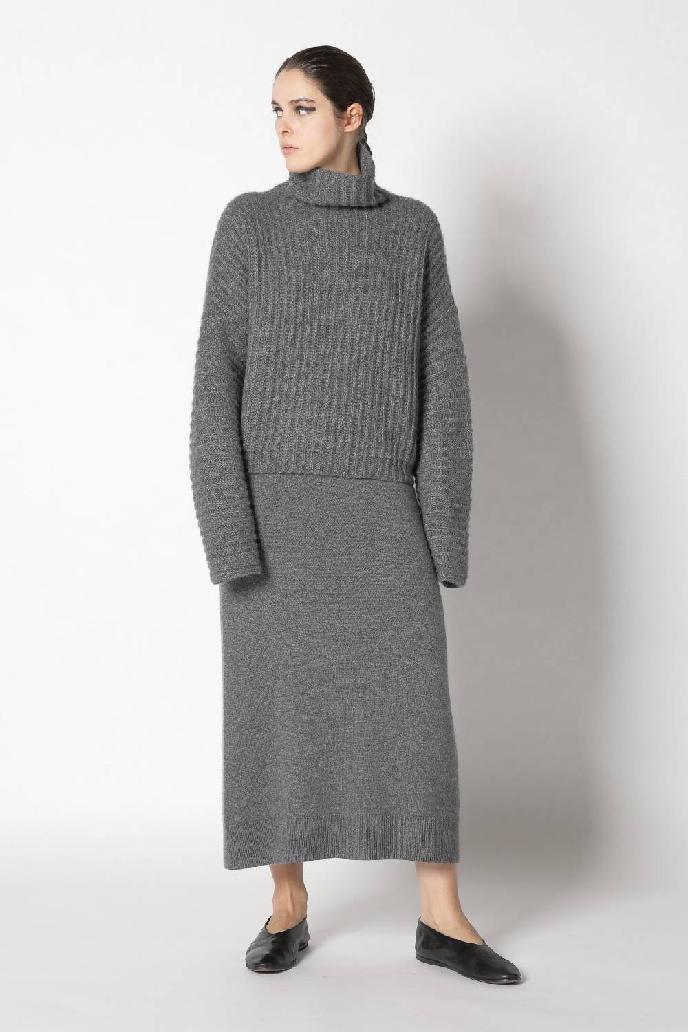 Sminfinity fluffy rib turtle + pure A skirt Neueste Stile