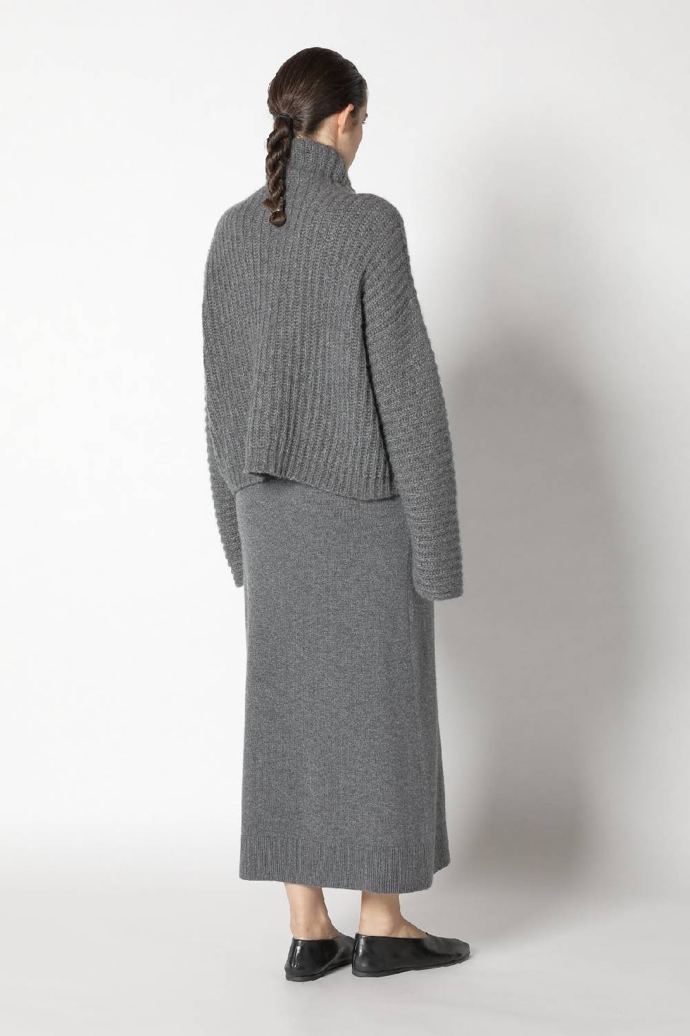 Sminfinity fluffy rib turtle + pure A skirt Neueste Stile