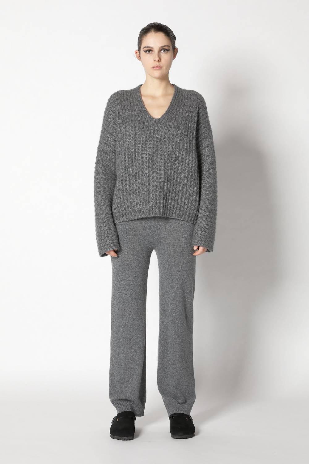 Sminfinity fluffy rib v neck + fluffy triangle + infinite palazzo pants Letzte 2 Tage