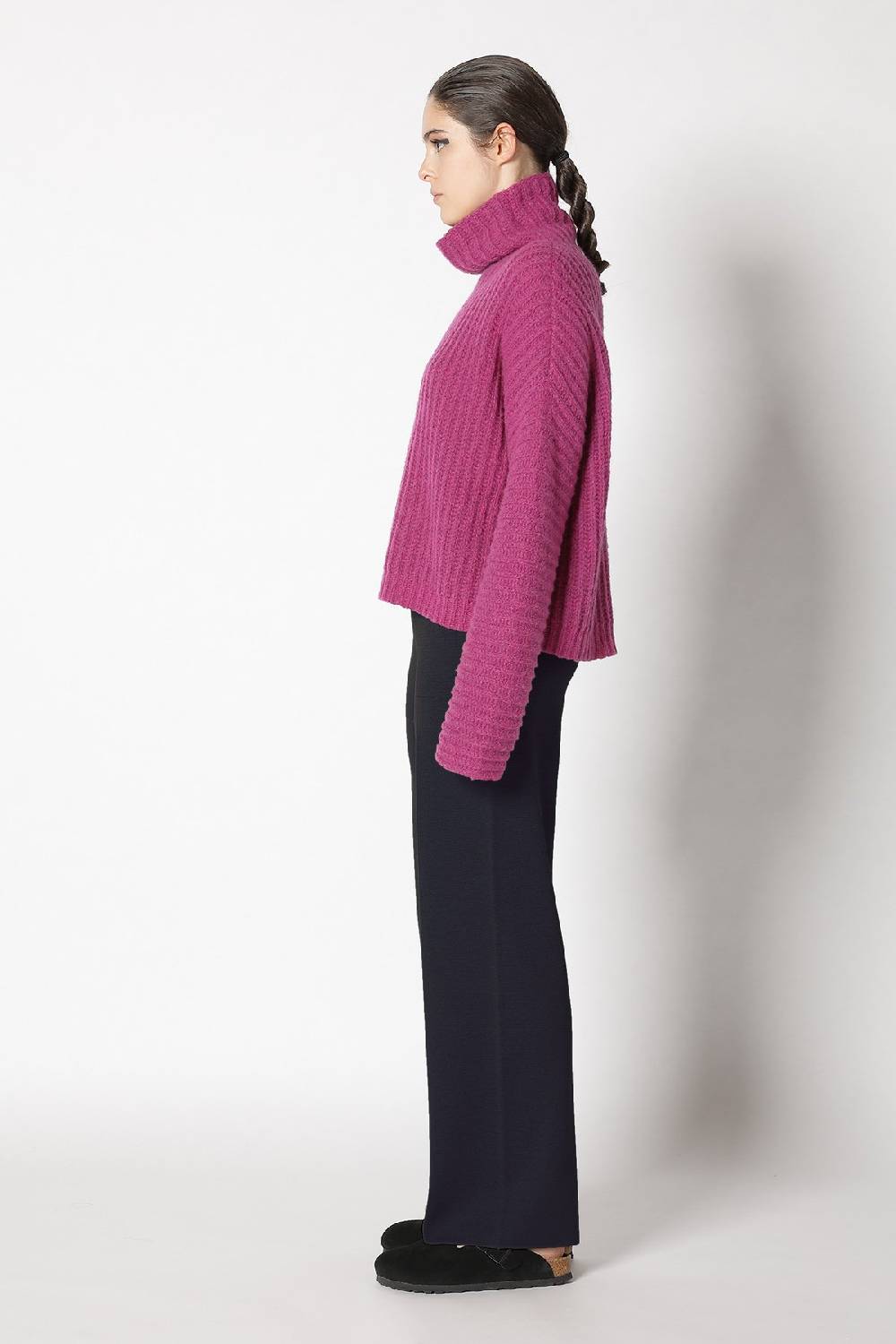 Sminfinity fluffy rib turtle + silky suit pants Nur für heute