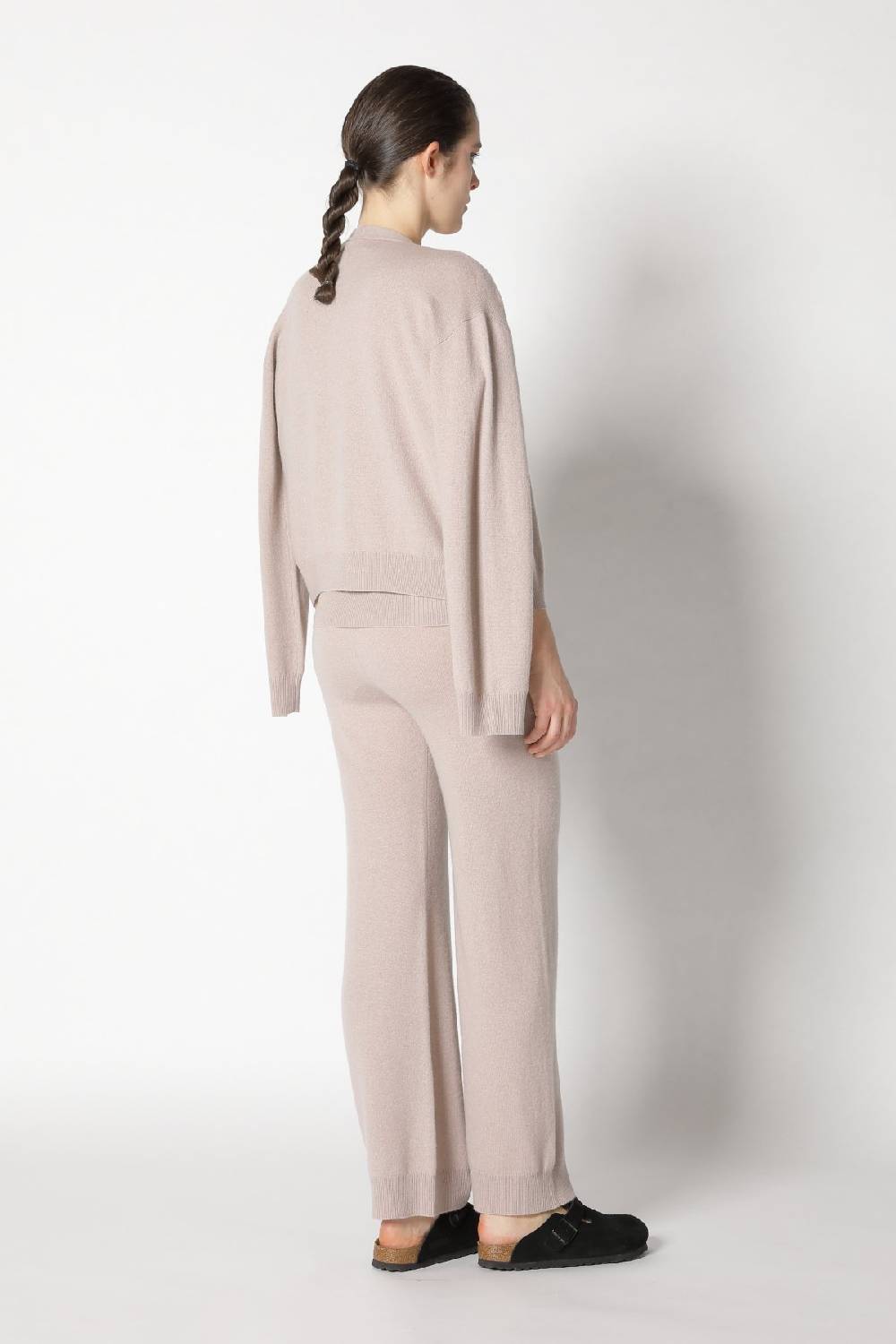 Sminfinity infinite cropped cardy + infinite crew T + infinite palazzo pants Riesige Rabatte