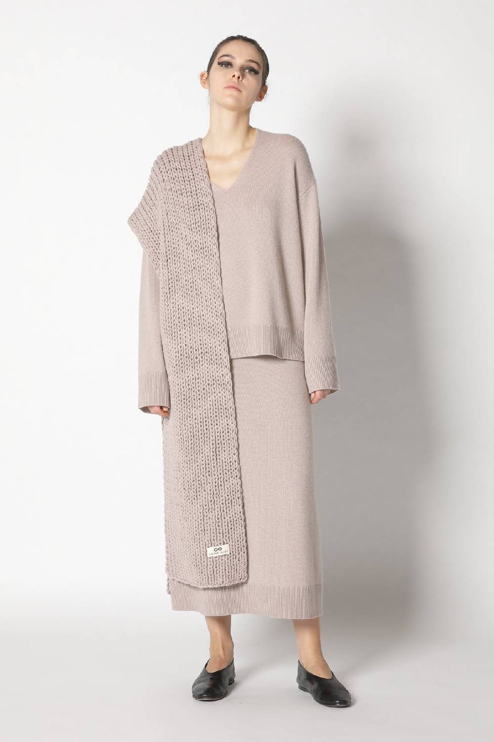 Sminfinity pure V neck + loosely 1x1 rib scarf + pure A skirt 50% Rabatt mit kostenlosem Versand