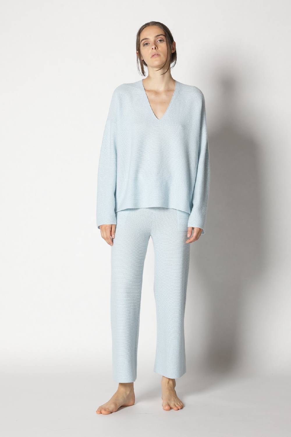 Sminfinity garter V neck + garter cropped pants Preisnachlass