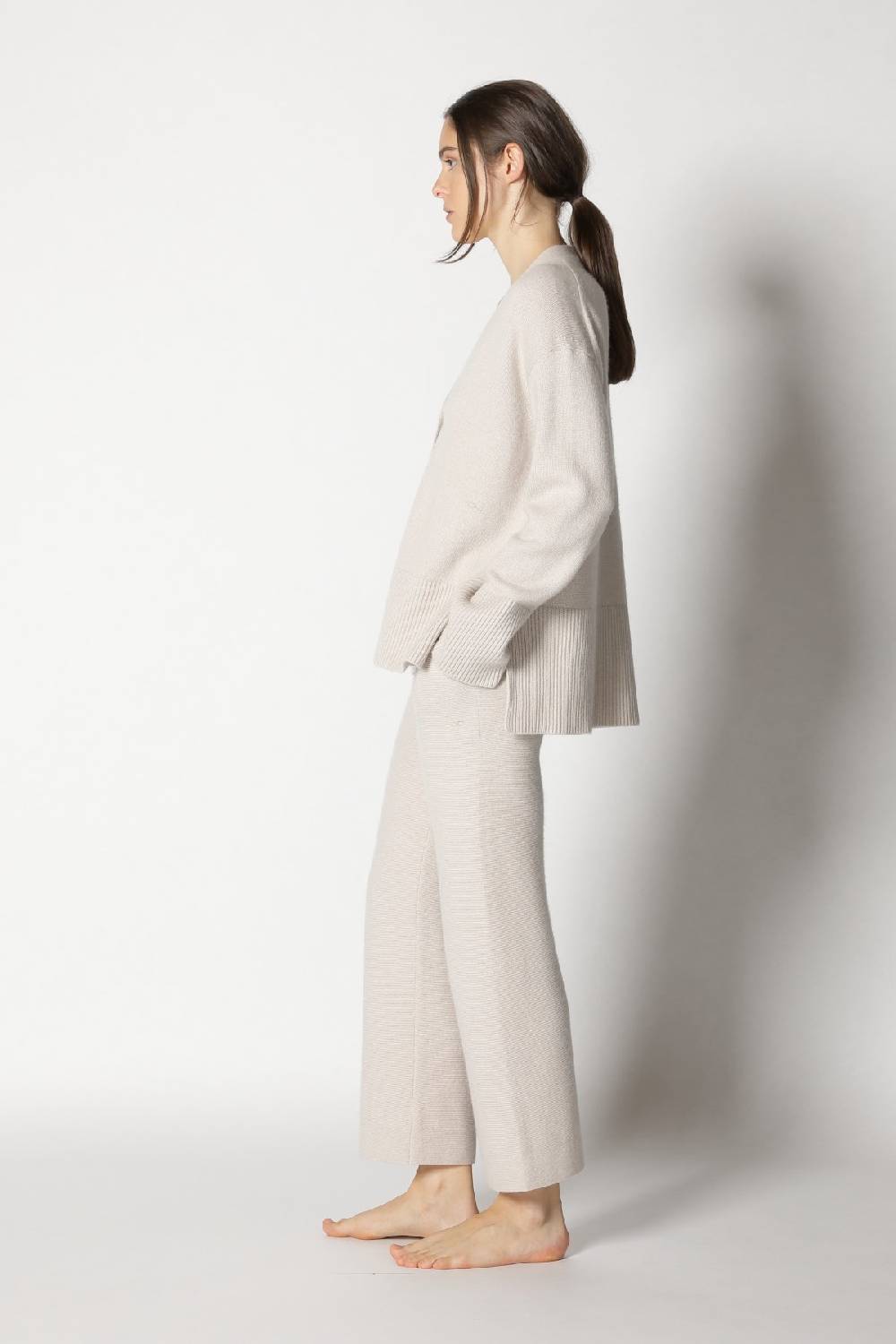 Sminfinity slouchy cardigan + garter cropped pants Valentinstagsangebot
