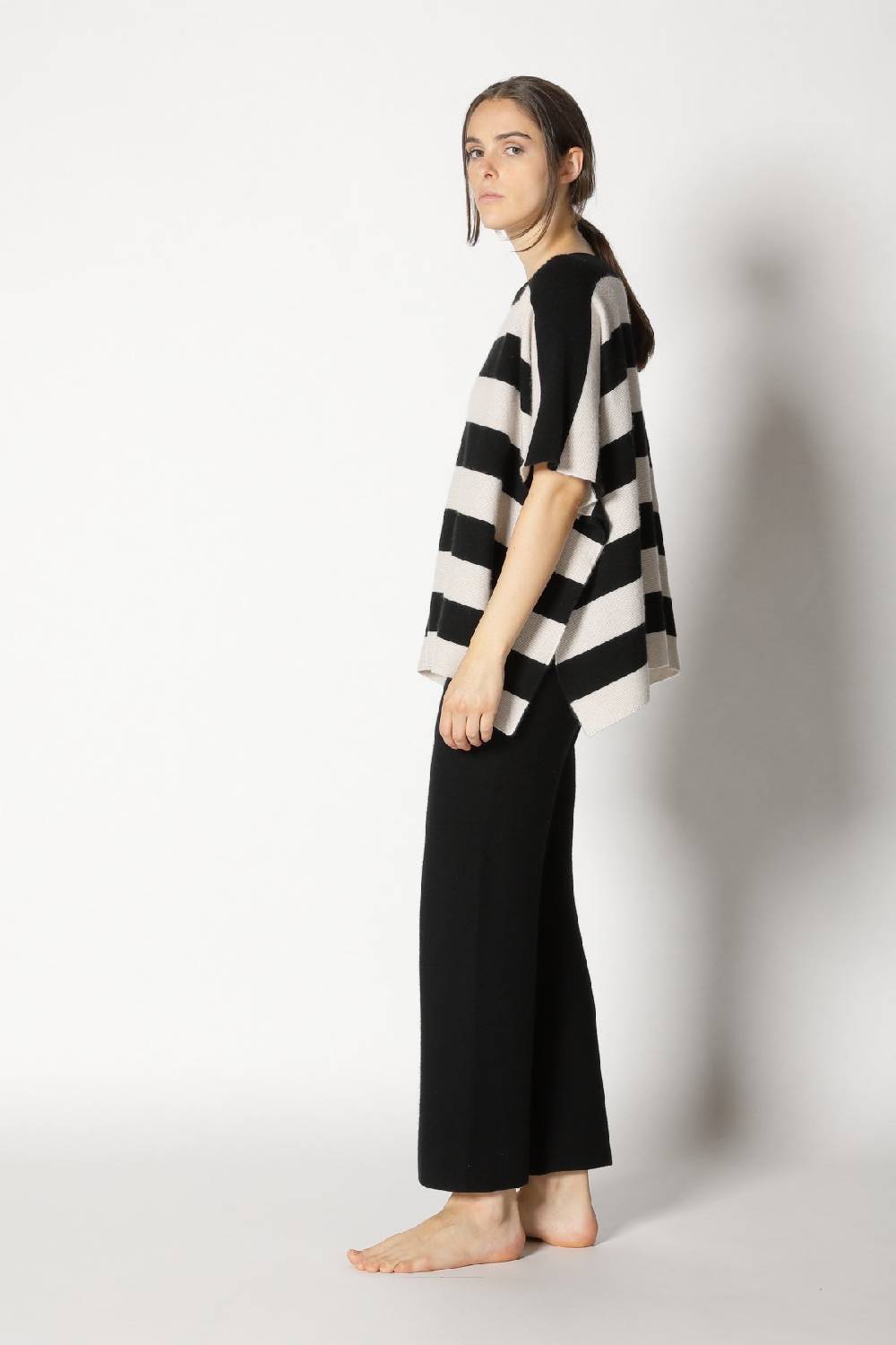 Sminfinity garter stripe cape top + garter cropped pants Jubiläumsangebot