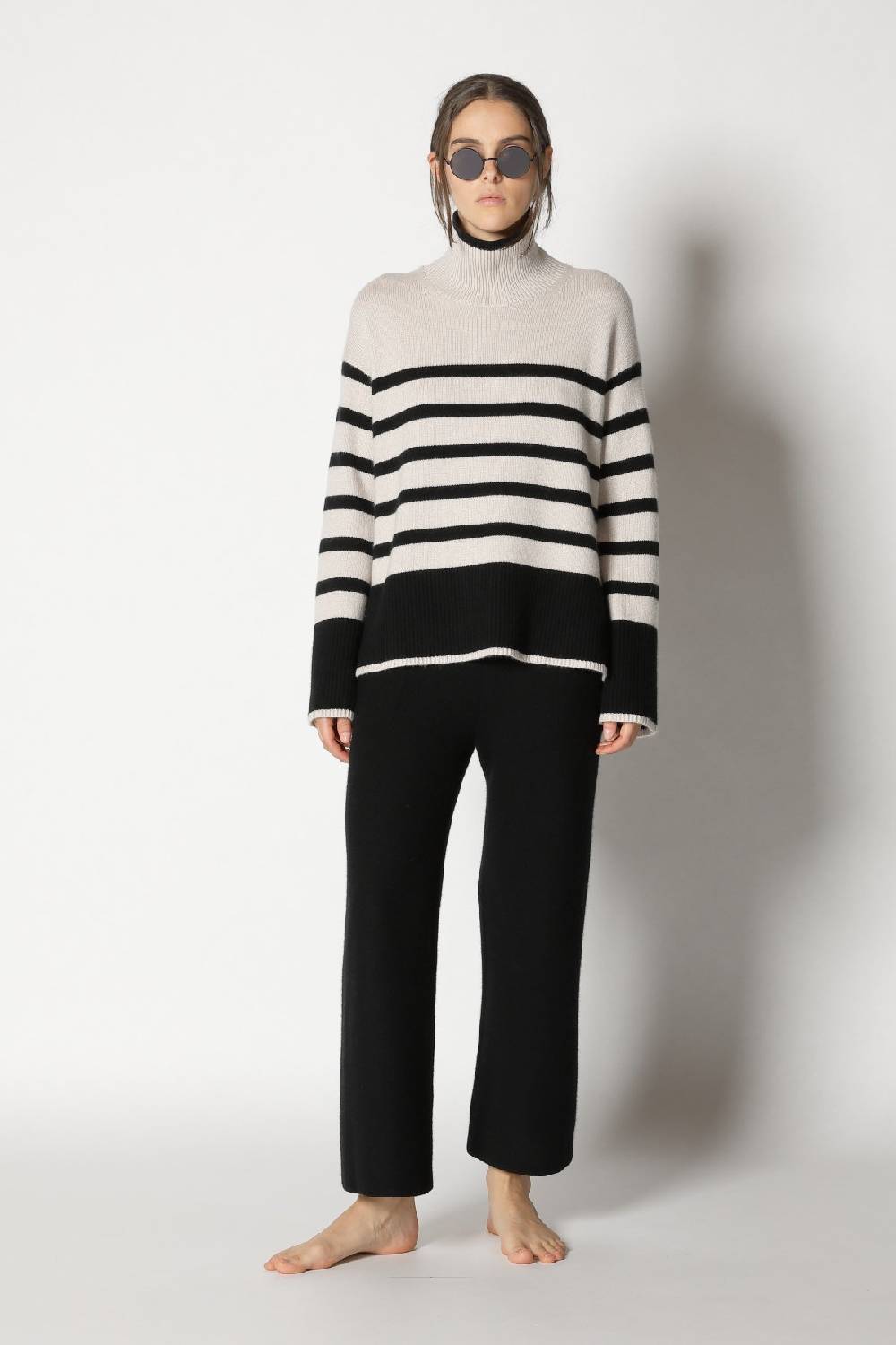 Sminfinity doubleface striped capecoat + slouchy striped turtle + gater cropped pants Heißer Verkauf