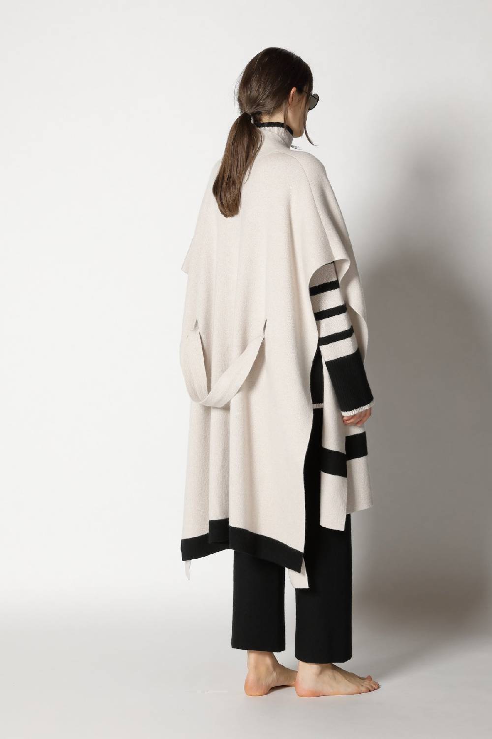 Sminfinity doubleface striped capecoat + slouchy striped turtle + gater cropped pants Heißer Verkauf