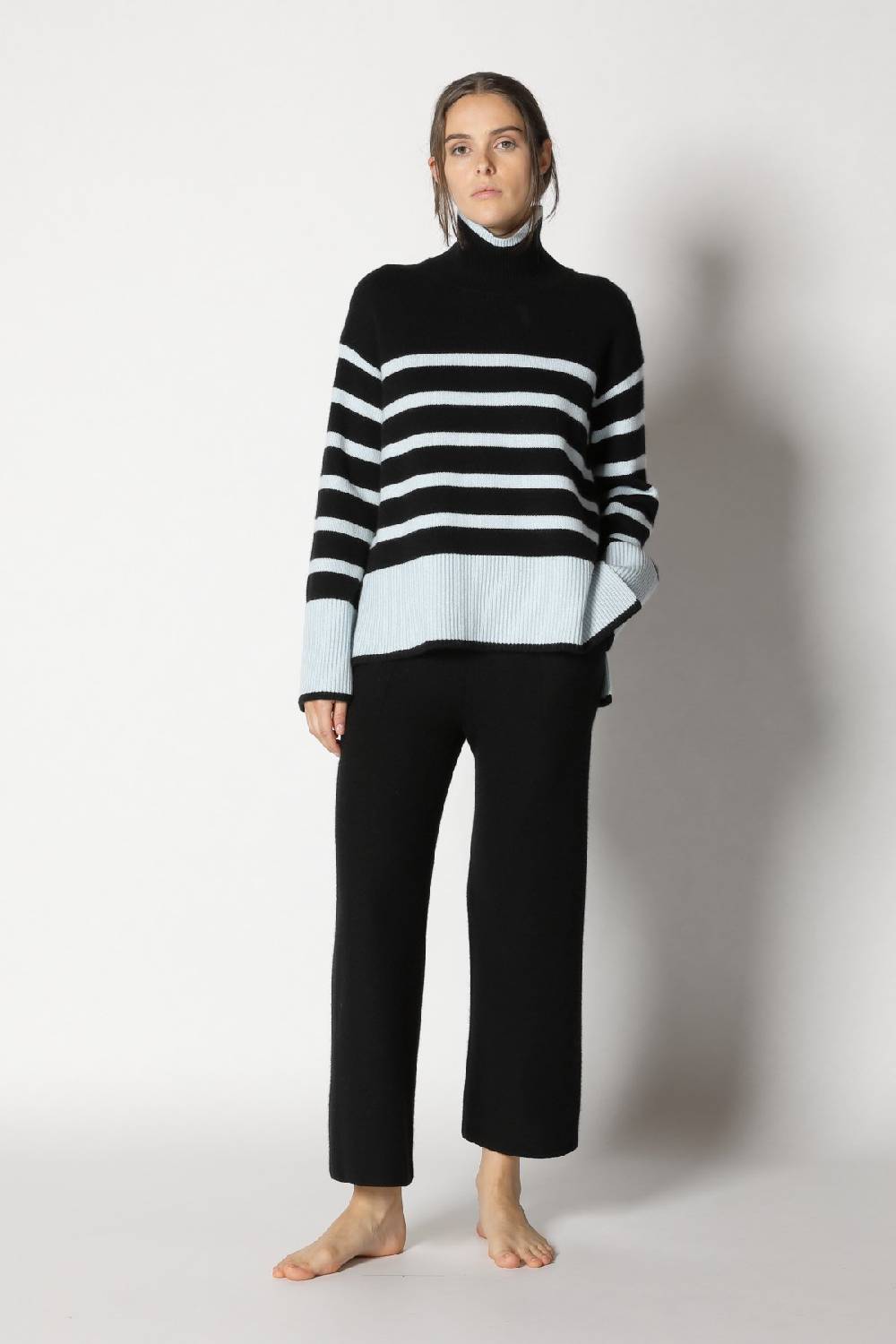 Sminfinity doubleface capecoat + slouchy striped turtle + gater cropped pants Saisonale Angebote