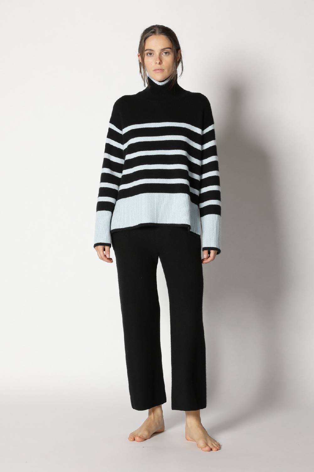 Sminfinity doubleface capecoat + slouchy striped turtle + gater cropped pants Saisonale Angebote