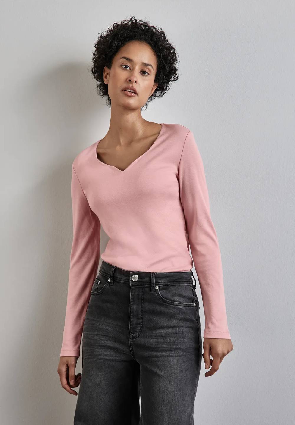 Street One Shirt mit Herzausschnitt Lagerräumung