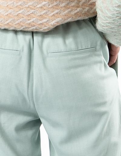 SECOND FEMALE Hose im geraden Schnitt Neuheiten