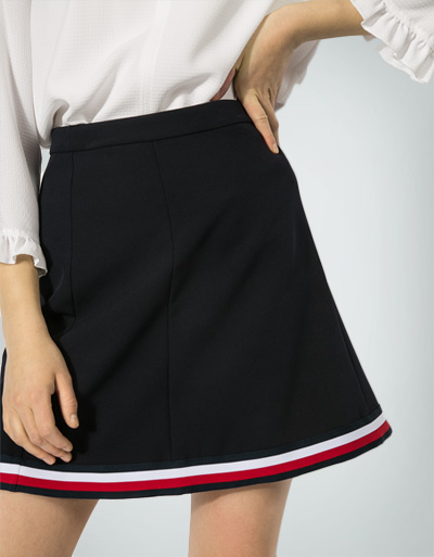 Tommy Hilfiger Rock im ausgestellten Schnitt Angebote