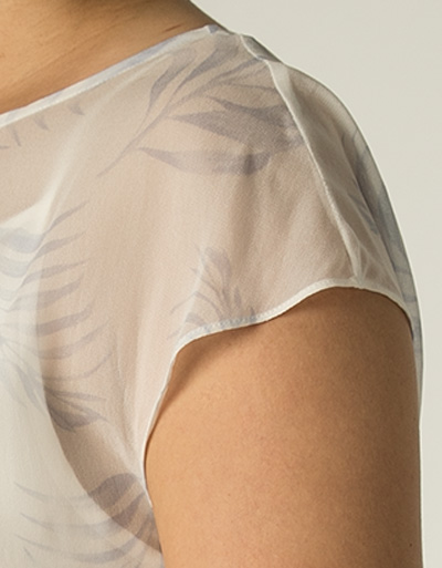 JOOP Bluse in floralem Dessin Versandkostenfrei